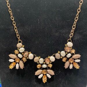 Elegant Gold and Cream Statement Necklace